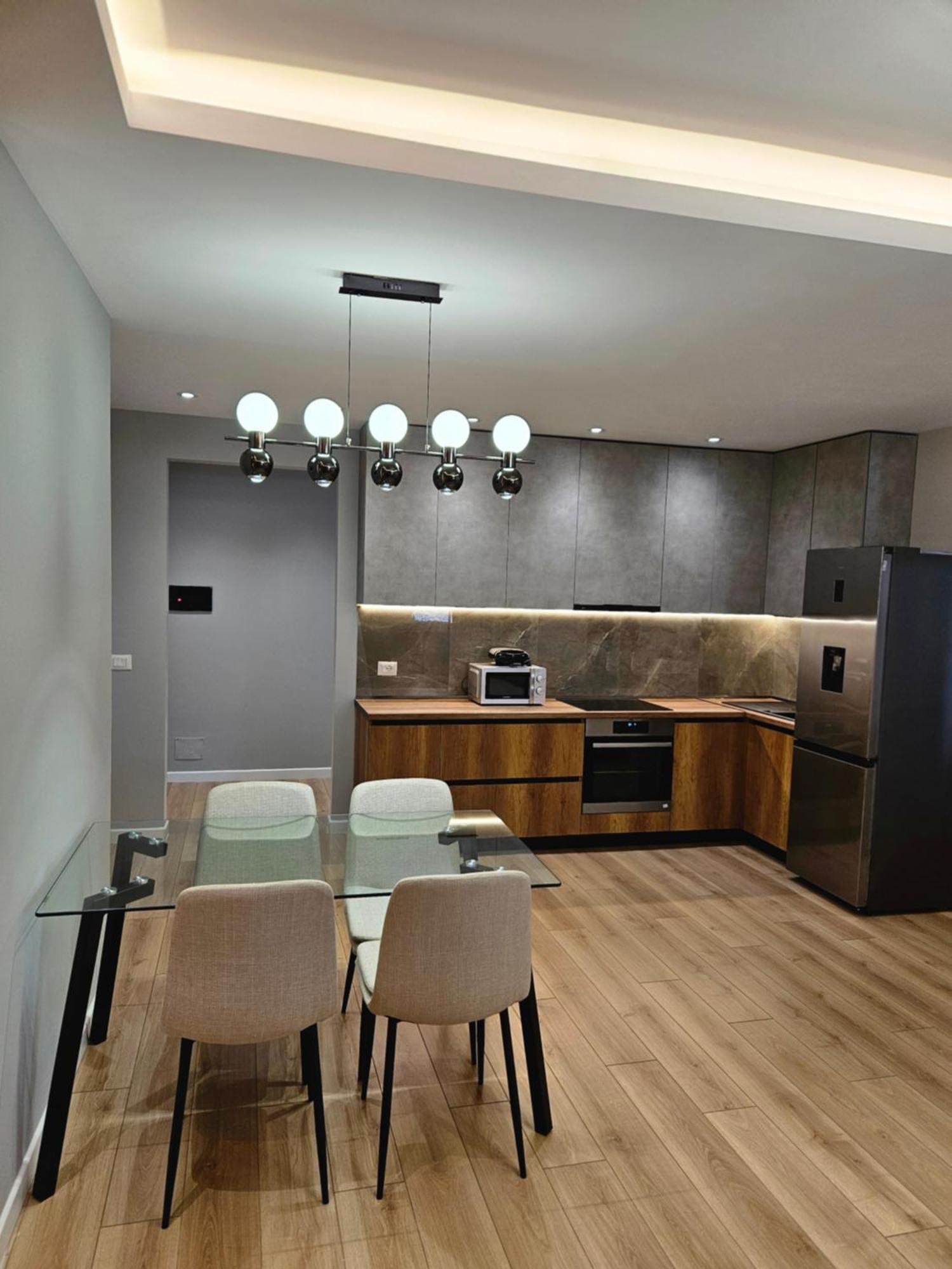Miku Apartment-Modern 2Bedroom In Prime Location Tirana Zewnętrze zdjęcie
